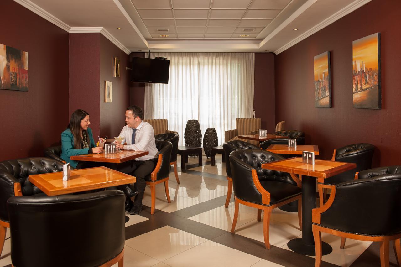 Concepción Hotel Diego De Almagro Lomas Verdes מראה חיצוני תמונה